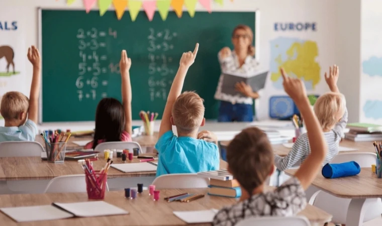 "Öğretmen Grevi Bitti mi?" 4 Mart Çarşamba İstanbul’da Okullar Açık mı? İşte Son Durum! "Öğretmen Grevi Bitti mi?" 4 Mart Çarşamba İstanbul’da Okullar Açık mı? İşte Son Durum!