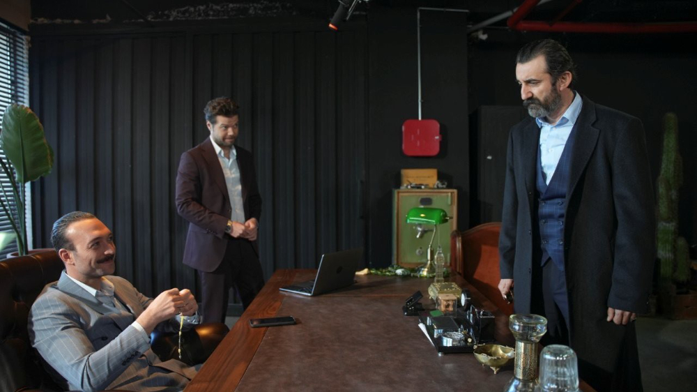 Eşref Rüya’da Büyük Yüzleşme! Nisan’ın Muhbirliği Ortaya Çıktı, Eşref Yıkıldı! O Ses Kayıtları Her Şeyi Bitirdi mi?