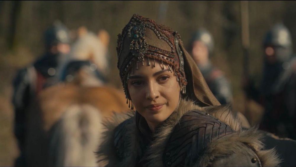 Kuruluş Orhan'da Düğün Günü Yas İlan Edildi! Flavius Yiğit’i Hançerledi: Yiğit Ölecek mi? 16. Bölümde Kan Donduran Sahne..