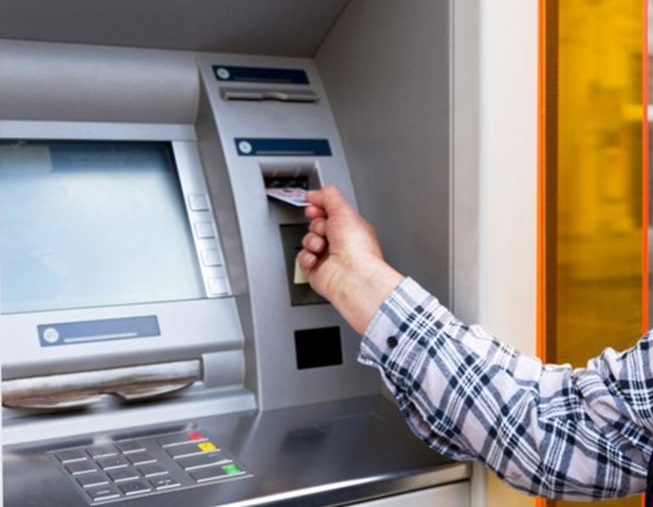 Emekliye Bayram Erken Geldi! Mart 2026 Maaş ve İkramiye Ödeme Günleri Açıklandı: Yarın İlk Grup Alıyor!