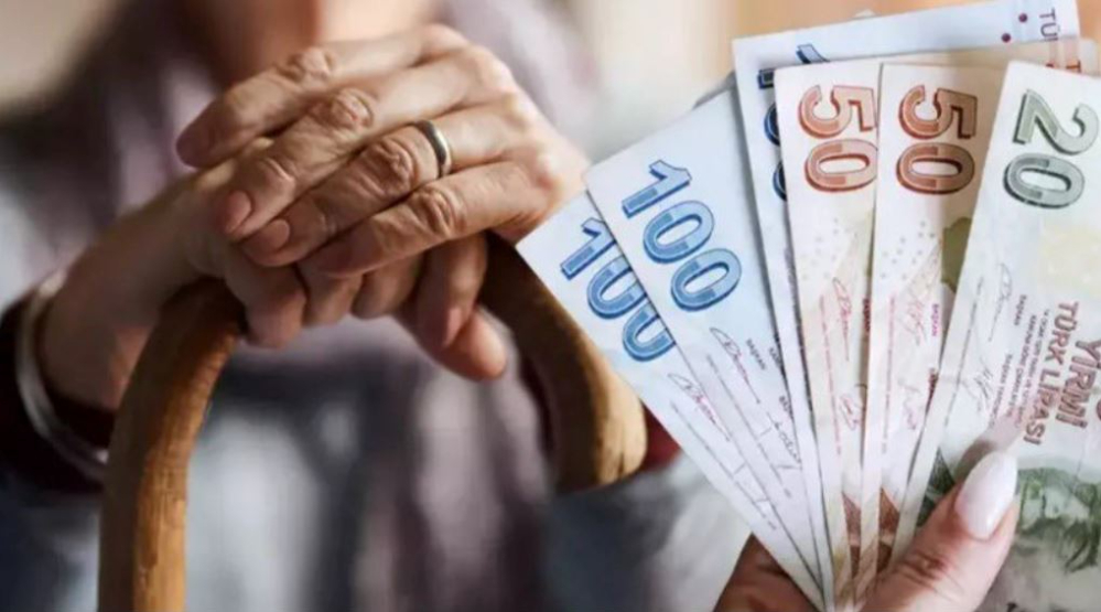 Emekliye Bayram Erken Geldi! Mart 2026 Maaş ve İkramiye Ödeme Günleri Açıklandı: Yarın İlk Grup Alıyor!