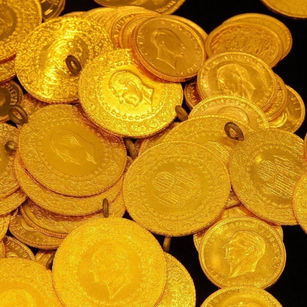 İslam Memiş'ten Yatırımcıya 'Kabus' Uyarısı! Altın Fiyatlarında 6.000 Dolar Sonrası Büyük Çöküş: İşte O Kritik Tarih!