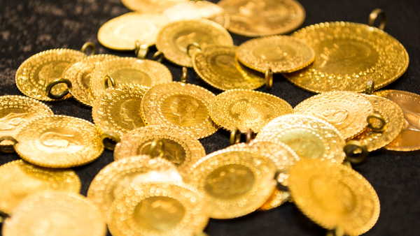 İslam Memiş'ten Korkutan 15 Gün Uyarısı: Yazın Gram Altın Bu Rakamı Görecek! (2026 Yaz Tahmini)