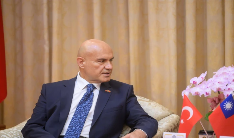Turhan Çömez’in babası kimdir, aslen nereli? İşte Turhan Çömez’in ailesi ve merak edilenler...