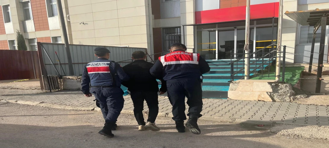 Gaziantep’te JASAT’tan aranan şahıslara operasyon! 3 tutuklama