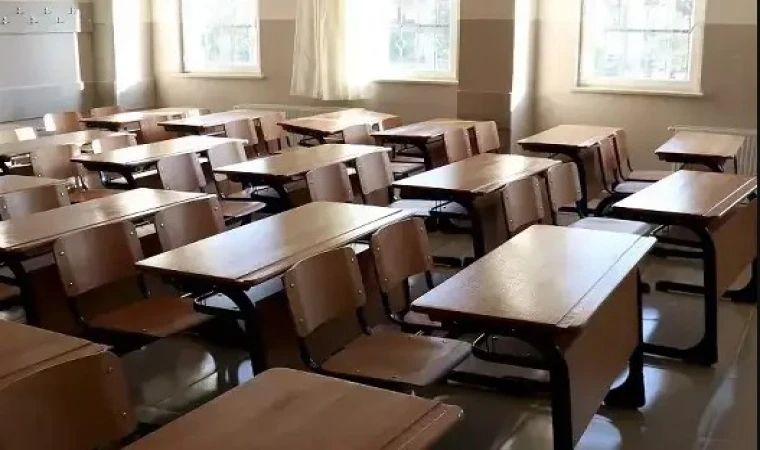 15 Tatil 20 Şubat’a Kadar Uzatıldı mı? 2026 Yarıyıl Tatili Uzadı mı, Okullar Ne Zaman Açılıyor?