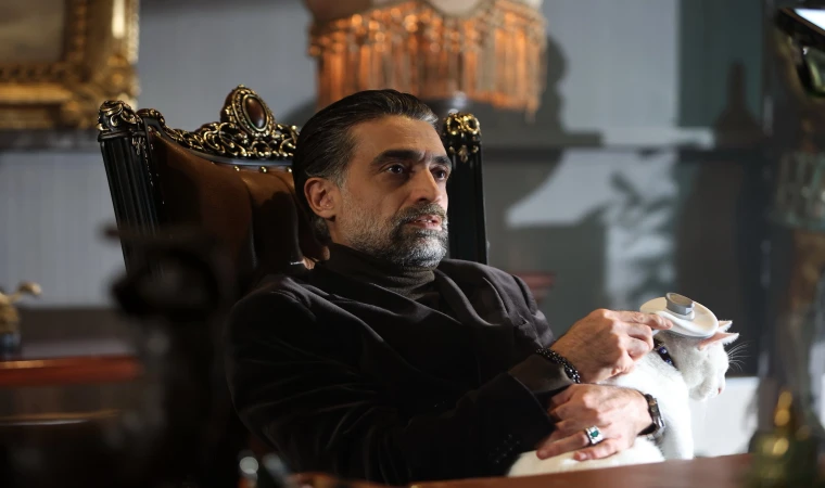 Diren Polatoğulları, Atv’nin Yeni Dizisi A.B.İ. ile Ekranlara Dönüyor: “Senaryonun Üslubu ve Kimliği Beni Çok Etkiledi”