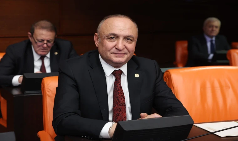 Emlakçılara Yıllık Harç Düzenlemesine Tepki: CHP’li Melih Meriç’ten Sert Eleştiri