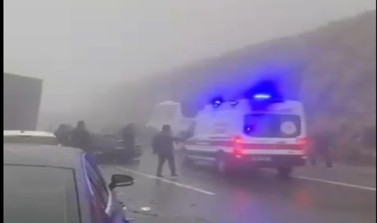 Gaziantep-Şanlıurfa Yolunda sis faciası: 2 Ölü, 10 Yaralı