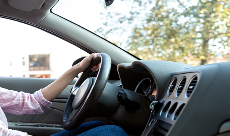 Aracınıza Sessizce Zarar Veriyorsunuz! Sürücülerin Yaptığı 10 Kritik Hata