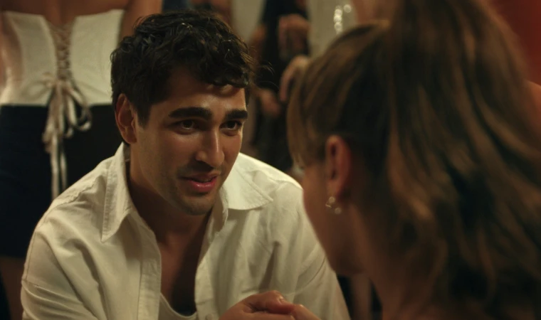 Bize Bi’Şey Olmaz’dan İlk Tanıtım Geldi! Aşkın En Yıkıcı Hali