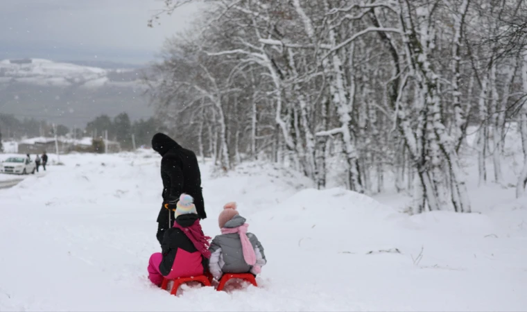 Tekirdağ’da Okullar Var mı Yok mu? 3 Şubat Salı Günü İçin Gözler Valilik Açıklamasında