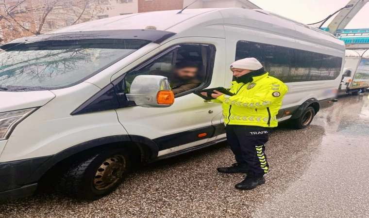 Ticari araç sahiplerine SGK şoku! Sigortasız şoföre 198 bin TL’ye varan ceza