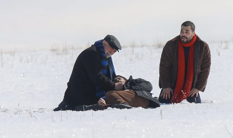 Veliaht 24. Bölüm Fragmanı Yayınlandı mı? Zafer’in Büyük Kararı ve Esenler Kapısı! Show TV İzle...