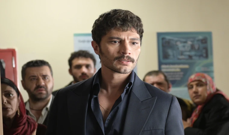 Yıldız Gelinlik Giydi, Serhat Silaha Sarıldı! Halef’te Bu Akşam Kadı’nın Büyük Sırrı Deşifre Oluyor!