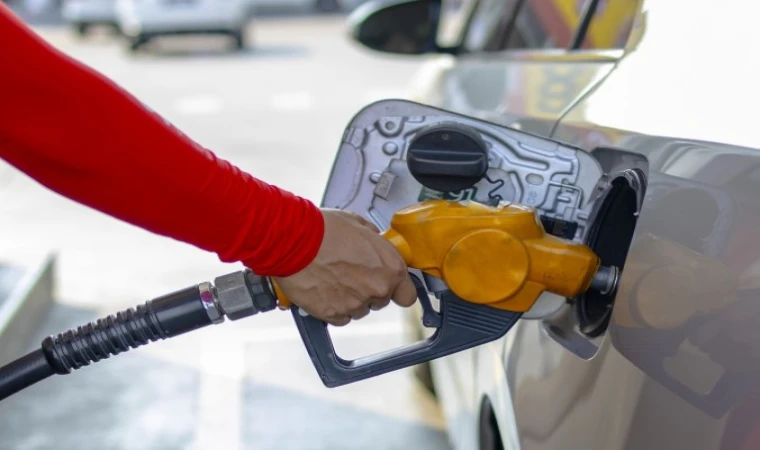 30 Mart 2026 Akaryakıt Fiyatları! Benzin, Motorin (Mazot) ve LPG Ne Kadar? İndirim mi Geliyor, İşte Güncel Tablo!