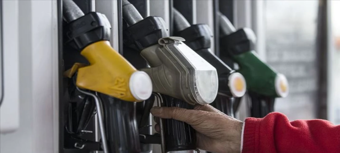 Akaryakıtta "Cuma" Zammı Kesinleşti! Benzin ve Motorine Ne Kadar Zam Geldi? İşte 13 Mart Yeni Fiyatlar!