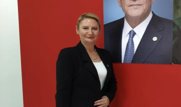 Gaziantep Siyasetinde "Transfer" Bilmecesi Çözüldü! Nuriye Zirek Sessizliğini Bozdu: "İYİ Parti’ye Bağlıyım!"