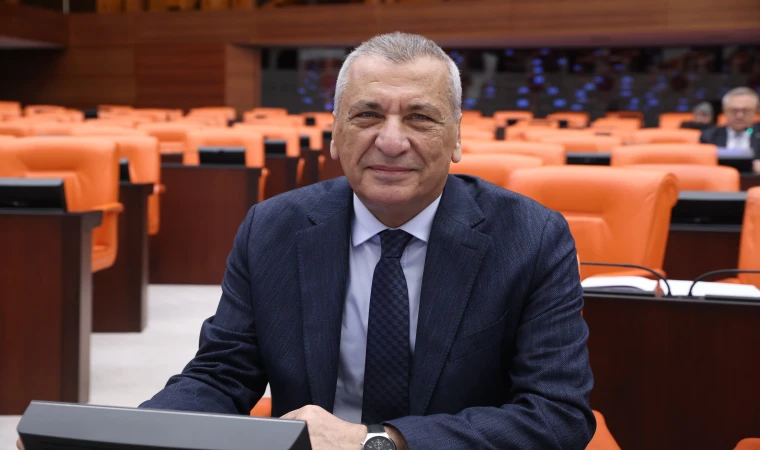 Hasan Öztürkmen Gaziantep’in Öğretmen Açığını Rakamlarla İfşa Etti! "Ücretli Köle Değil, Kadrolu Atama İstiyoruz!"