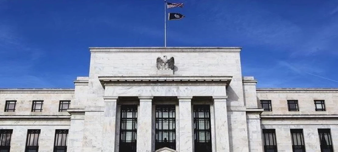 FED Kararı Açıklandı! Faiz Sabit, Enflasyon ve Orta Doğu Mesajı Dikkat Çekti