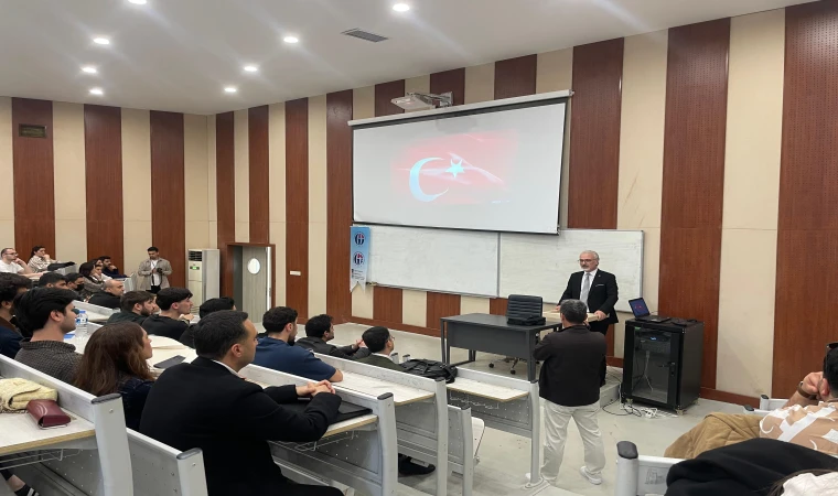 Gaziantep’te Mühendislikte "Ezberci Eğitim" Dönemi Bitiyor! GAÜN’de Think Tank-2 Zirvesi: Yapay Zeka Müfredata Giriyor!