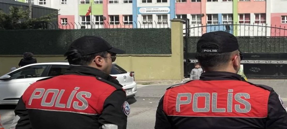 Okullarda "Sıfır Tolerans" Dönemi Başladı! MEB’den Yeni Güvenlik Kalkanı: Veli Girişleri ve Kıyafet Kuralında Radikal Değişiklik!