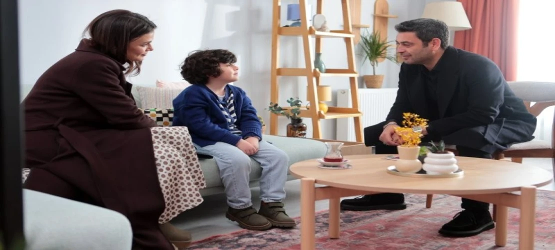 Uzak Şehir'de İhanetin Gölgesi! Alya Konaktan Taşındı, Meryem Saldırıya Uğradı: Cihan’ın "Koruma" Kararı Ortalığı Karıştıracak!