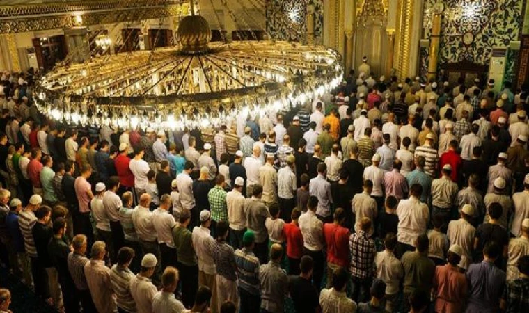 Adana bayram namazı saati belli oldu! 2026 Kurban Bayramı namazı saat kaçta kılınacak?