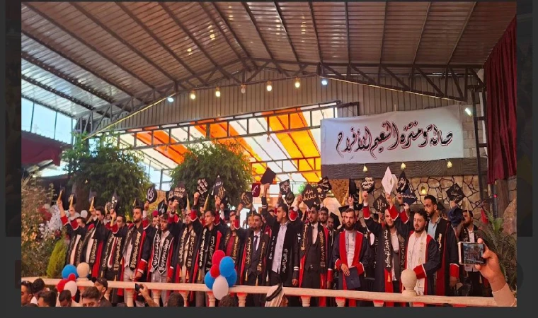 Gaziantep Üniversitesi El-Bab Kampüsü’nde mezuniyet coşkusu! Mezunlar kep attı...