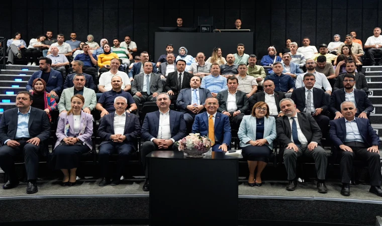 Gaziantep’te bağımlılıkla mücadelede medyanın rolü konuşuldu
