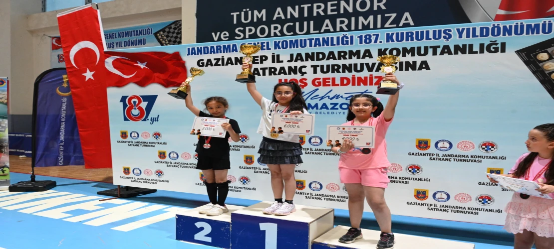 Gaziantep’te Jandarma’nın kuruluş yılına özel satranç turnuvası