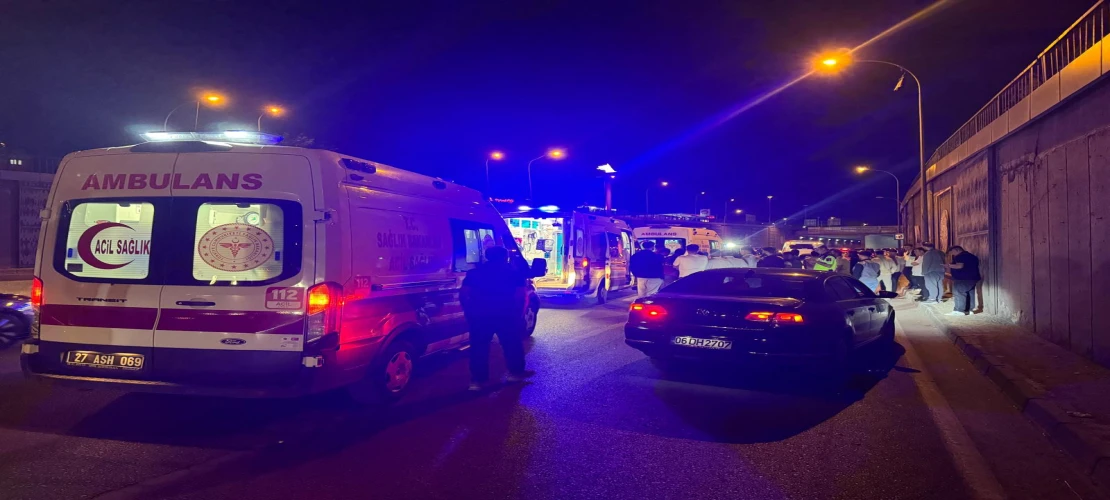 Gaziantep'te Mezarlık Kavşağı'nda Can Pazarı: Ölü ve yaralılar var...