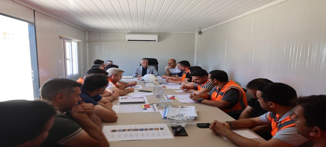 Şahinbey’de 3 bin 414 sosyal konut yükseliyor: Tahmazoğlu çalışmaları yerinde inceledi