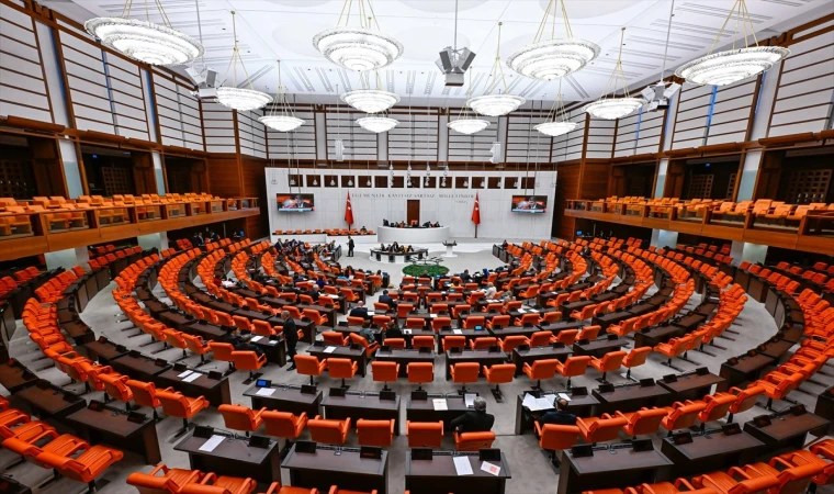 CHP’den istifa eden 91 milletvekili kim? YENİ Parti tam listesi