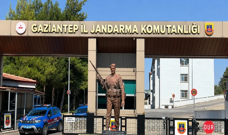 Gaziantep’te Hırsızlara JASAT Darbesi! 14 Faili Meçhul Olay Çözüldü: 17 Şüpheliden 8’i Cezaevine Gönderildi!