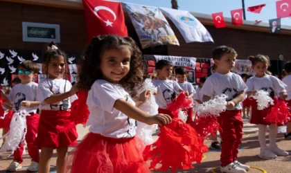 Miniklerin Cumhuriyet coşkusu