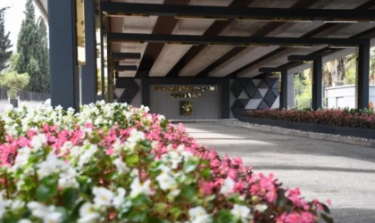 Balıkesir Büyükşehir’in elinin değdiği yer çiçek açıyor