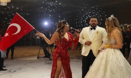 Gaziantep’te Cumhuriyet düğünü