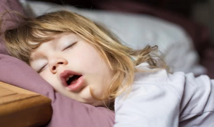 Geniz eti uykudayken nefes durmasına yol açabilir!