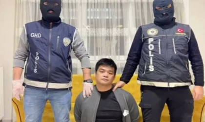 Interpolün aradığı 2 kişi daha İstanbul’da ’Kafes’lendi