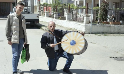 Bursa Yenişehir’de davulcular ilgiden memnun