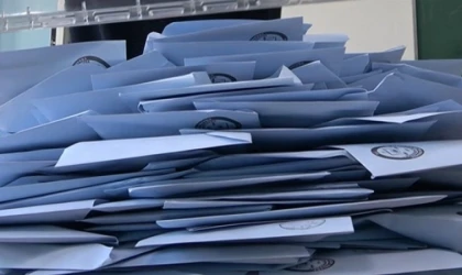 Sonuçları küskün seçmen mi belirledi?