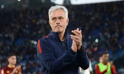 Fenerbahçe'de yeni teknik direktör Jose Mourinho oluyor