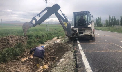 Kayseri Bünyan’da sağanağa karşı önlem