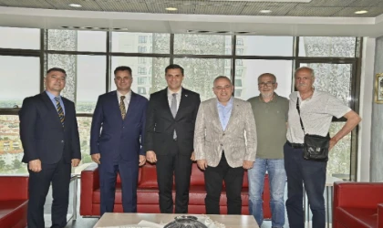 Milletvekili Bakırlıoğlu ve Akhisar OSB’den Başkan Zeyrek’e ziyaret