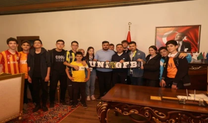 Rasim Arı basketbol heyecanına ortak oldu