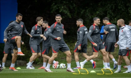 A Milli Takım, EURO 2024 hazırlıklarını çift antrenmanla sürdürdü