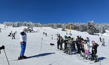 Osmangazili çocukların kayak yapma mutluluğu