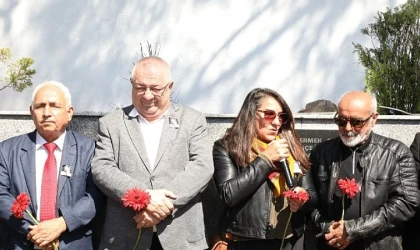 Büyük ozan Ali Ekber Çiçek vefatının 19. yılında Edremit’te anıldı