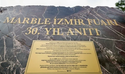 Marble İzmir’in 30’uncu yılına özel anıt Kültürpark’ta açıldı
